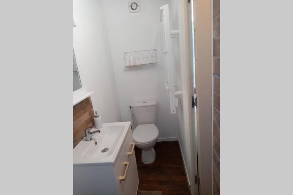 Appartement deux pièces - coeur de ville quartier cathédrale Tours Exterior foto